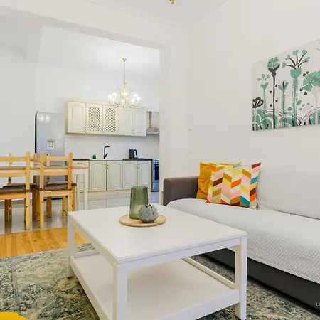 Appartamento Daylily, 2 Bdrm Apartment, Vesta Philoxenia *